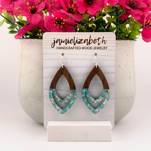 Silver and Teal Dipped Arch