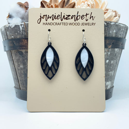 Chloe Memorial Masterpiece - White