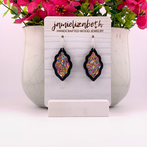 Party Glitter Scallops - Medium (Vault)