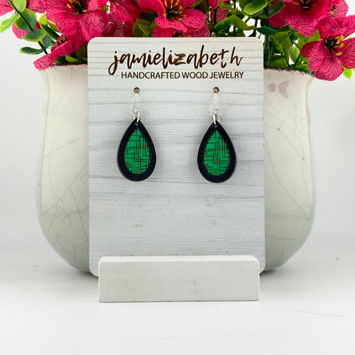 Green Cross Hatch Teardrop