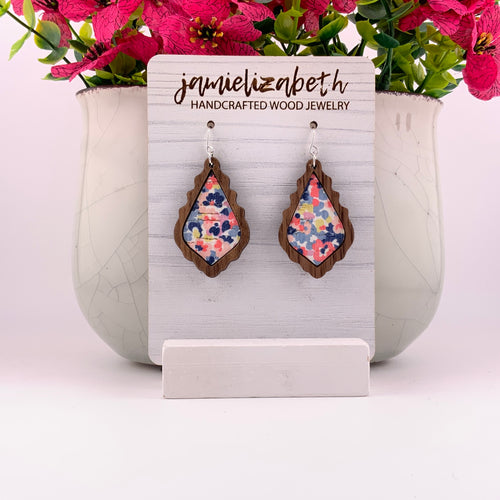 Floral Cork Chandelier - Medium