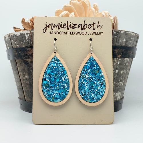 Let’s Shell-A-Brate Summer - Earrings (Vault)