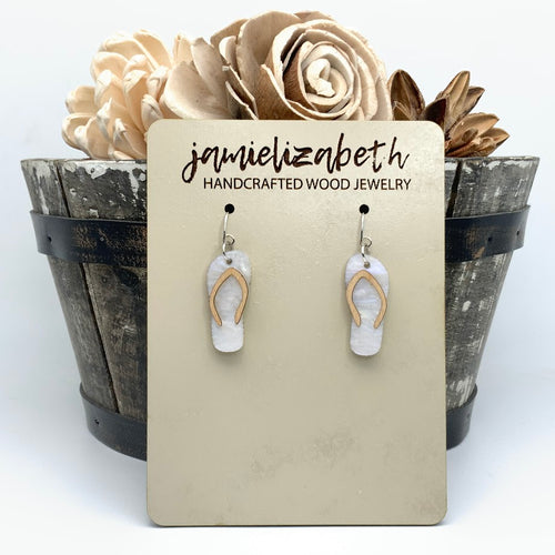 Pearl Shimmer Flip Flop Earrings (Vault)