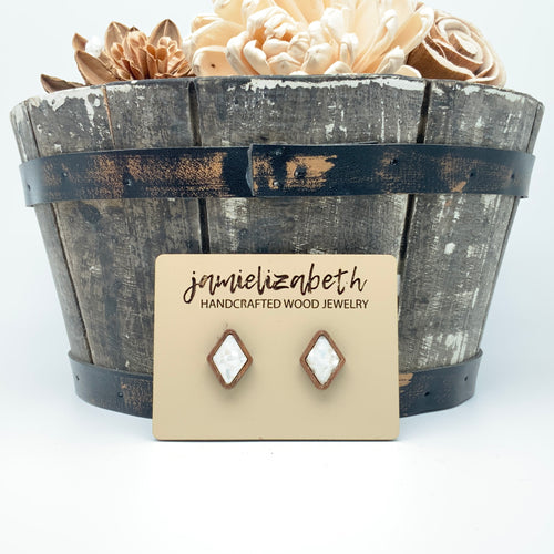 Crushed Mother of Pearl (Vault)