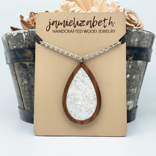 Crushed Mother of Pearl (Vault)