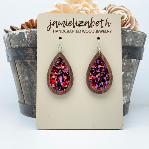 Love-Struck Acrylic Teardrops & Rainbows (Vault)