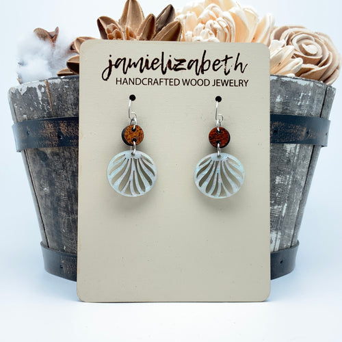 Pearly White Shell Drop - Earrings (Vault)