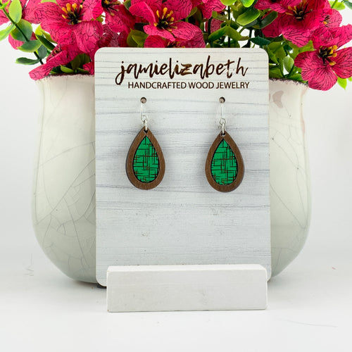 Green Cross Hatch Teardrop