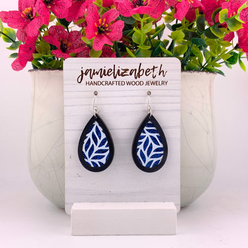 Blue and White Teardrops