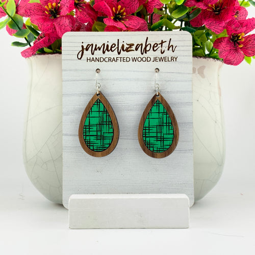 Green Cross Hatch Teardrop