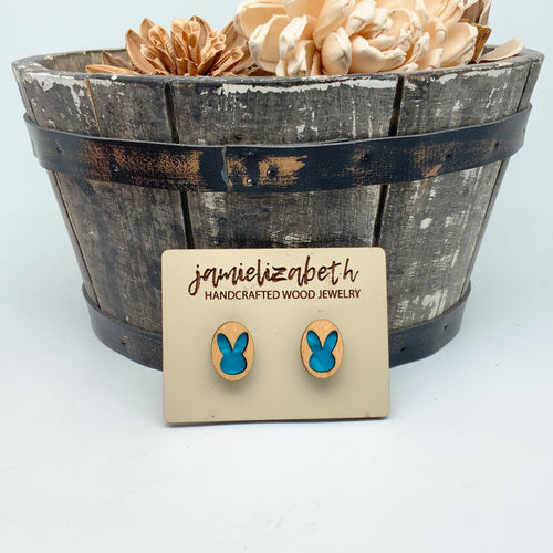 Bunny in Oval Studs (Vault)