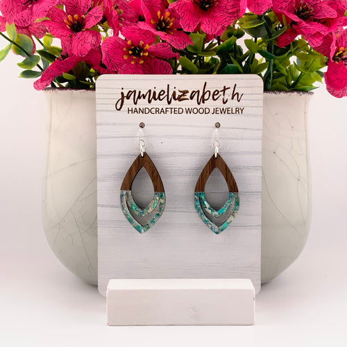Silver and Teal Dipped Arch