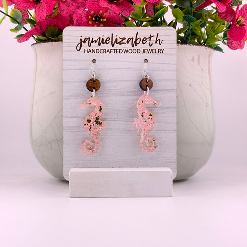 Blush Tide Seahorse