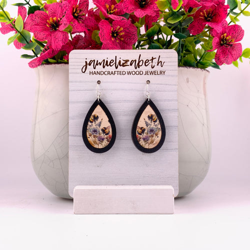 Grain & Grace Bee Flower Field - Medium