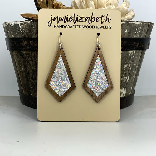 Silver Shattered Glass  (Vault)