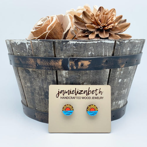 Summer Sunray Studs (Vault)